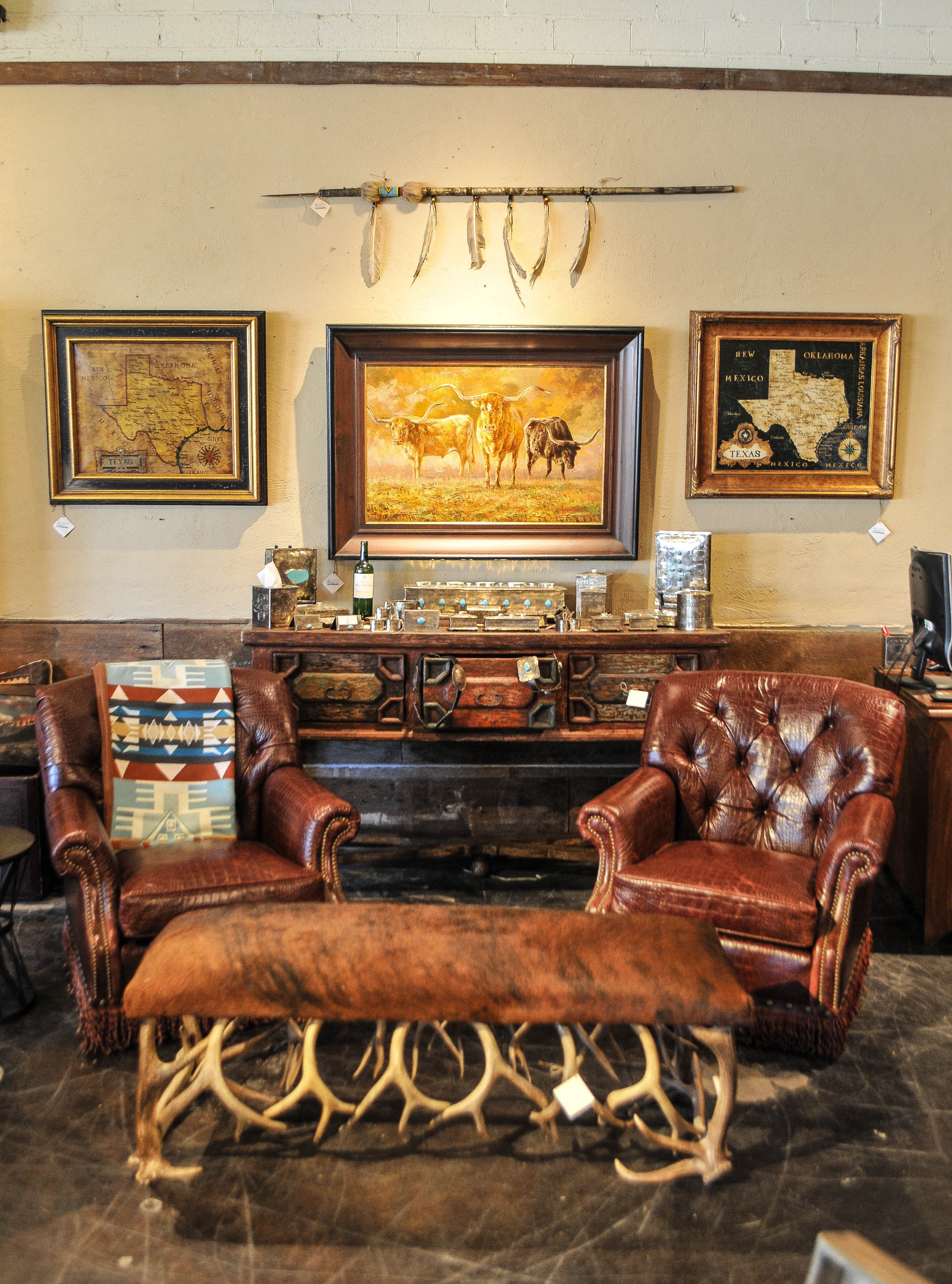 Rustic Living Room Furniture At Anteks Furniture Store In Dallas